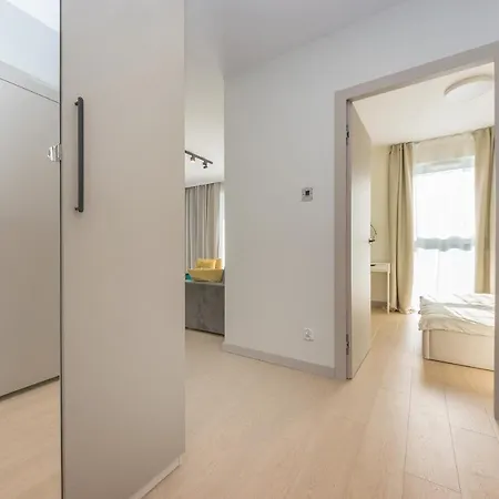 Apartment Hello Letnica With Sea View And Private Parking Gdansk